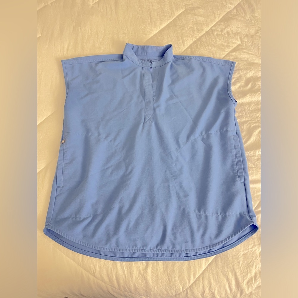 Rafaela fig scrub top